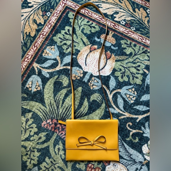 Handbags - Yellow Bow Accent Leather Crossbody Bag